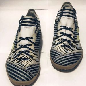 ADIDAS NEMEZIZ SOCCER CLEATS